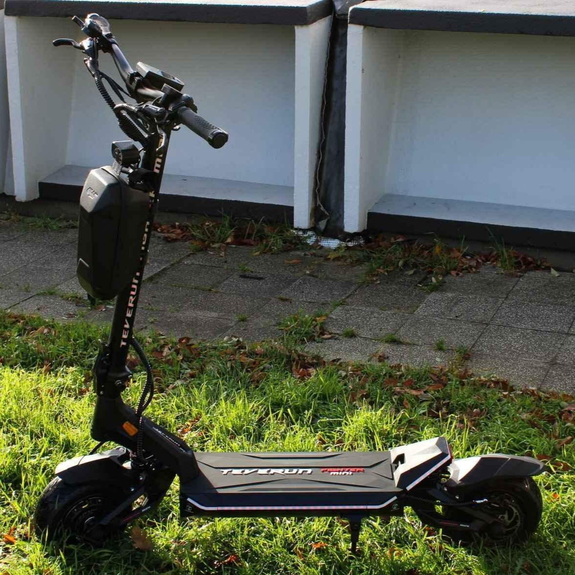 Trottinette Electrique Teverun Fighter Mini V4 : Compacte et Confortable