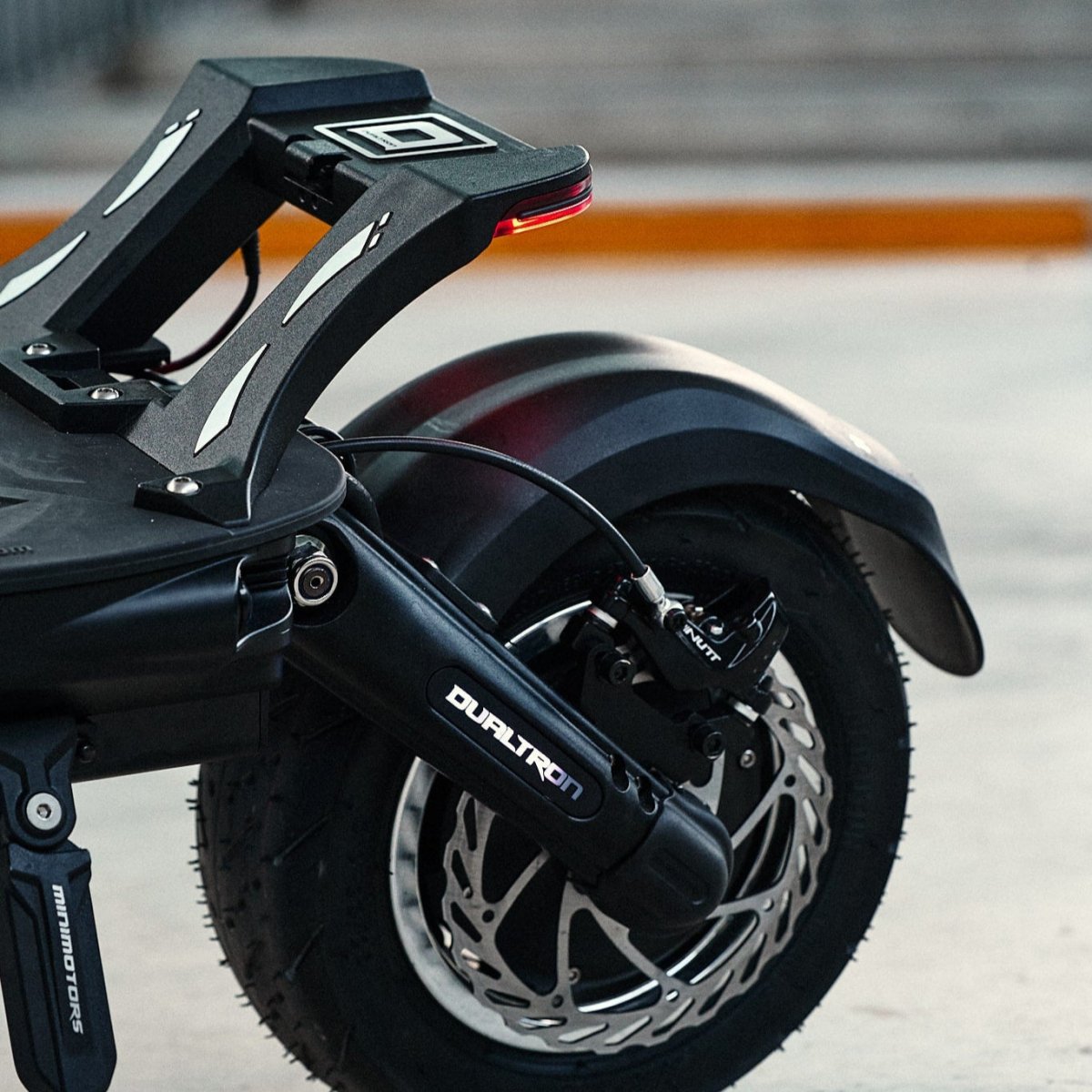 Trottinette Électrique Dualtron Thunder 3 : Puissance et Autonomie