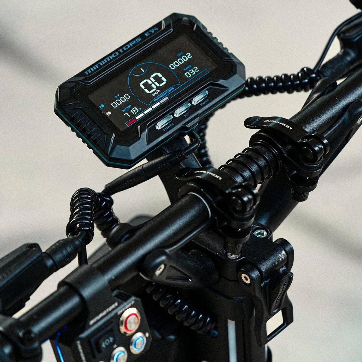 Trottinette Électrique Dualtron Thunder 3 : Puissance et Autonomie